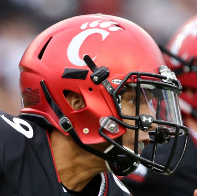 Arkansas Razorbacks vs. Cincinnati Bearcats at Razorback Stadium